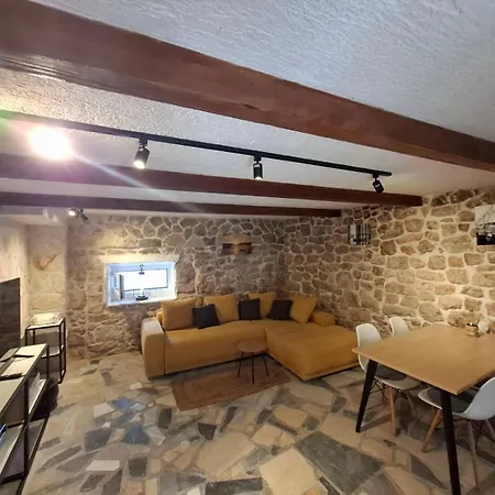 Mala Kuca Od Soli Pokraj Mora 4 Osobe Holiday home *
